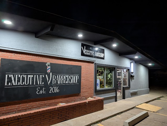 Executive Barbershop, Barbers in Amarillo