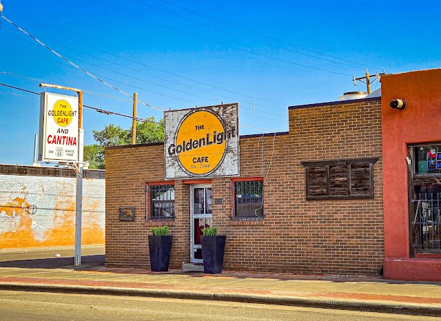 GoldenLight Cafe & Cantina, Burgers in Amarillo