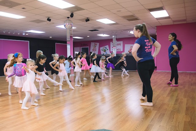 Tippi Toes Dance Amarillo, Dance Studios in Amarillo