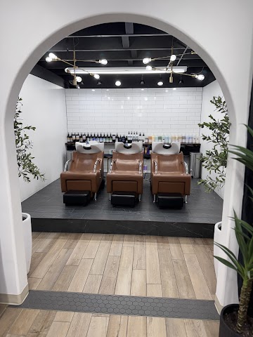 WHITEFOX Styling, Hair Salons in Amarillo
