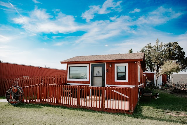 Beaus Backyard, Pet Boarding & Daycare in Amarillo