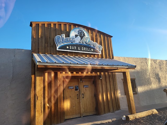 Blue Moon Bar & Grill, Bars in Las Cruces