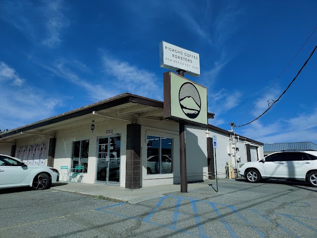 Picacho Coffee Roasters, Coffee & Tea in Las Cruces