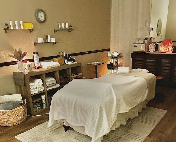 Mariela's Healing Hands & Reiki, Massage in Odessa