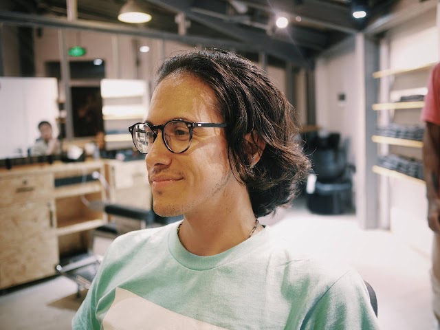 Elbowroom, Barbers in Yuma