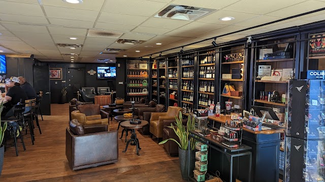Sun Of A Gun Cigars & Fine Spirits, Bars in Yuma