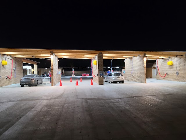 Magic Mist Car Wash, Car Wash in Yuma