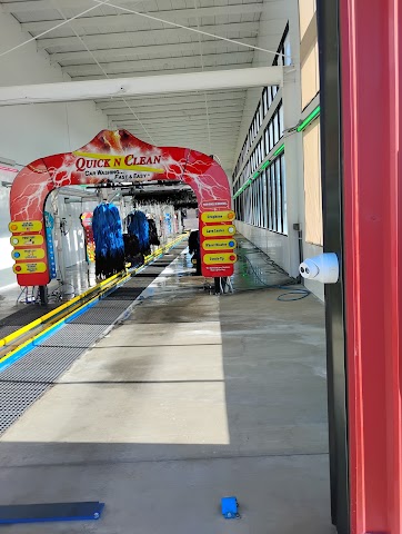 Quick N Clean Car Wash, Car Wash in Yuma