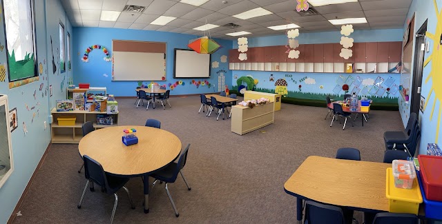 The Treehouse Kids Club, Child Care & Daycare in Yuma