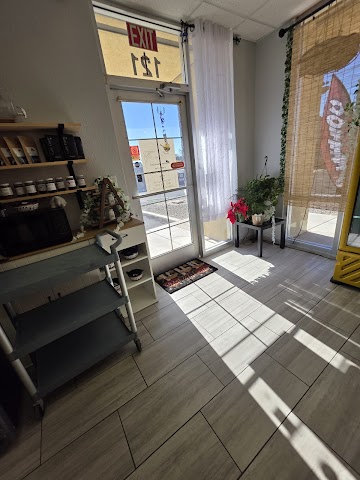 VIP Styles Yuma Salon, Hair Salons in Yuma