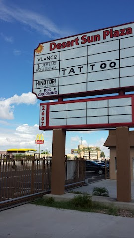 J's Jewelry & Repair, Jewelry Stores in Yuma