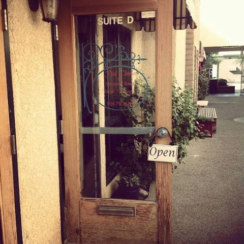 Golden Cheeks Sugaring, Tanning in Yuma