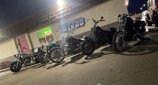 Billy's Tattoo, Tattoo Shops in Yuma