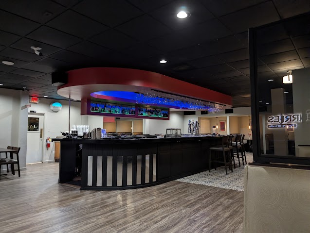 Curries Indian Cuisine and Bar, Vegan & Vegetarian Restaurants in Yuma